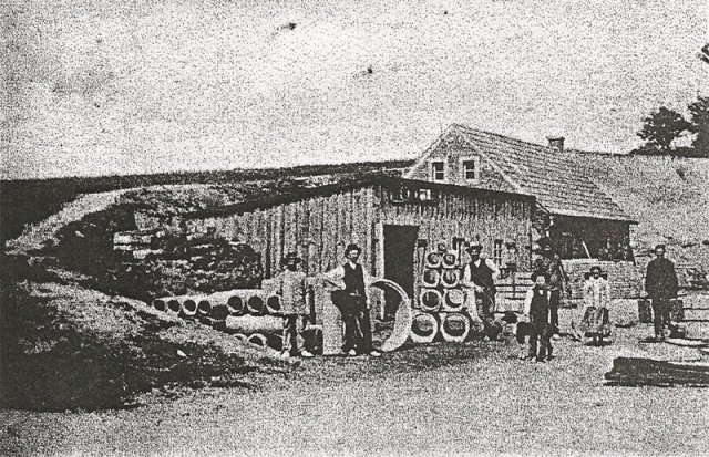  Historische Aufnahme des Cementwarengeschäfts Jakubasch von 1910